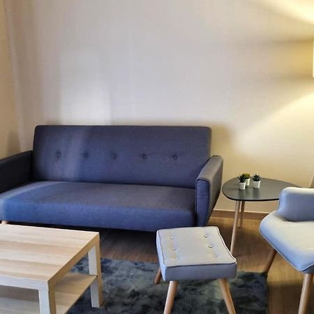 Residencia Universitaria Resa Damia Bonet Valencia Bagian luar foto